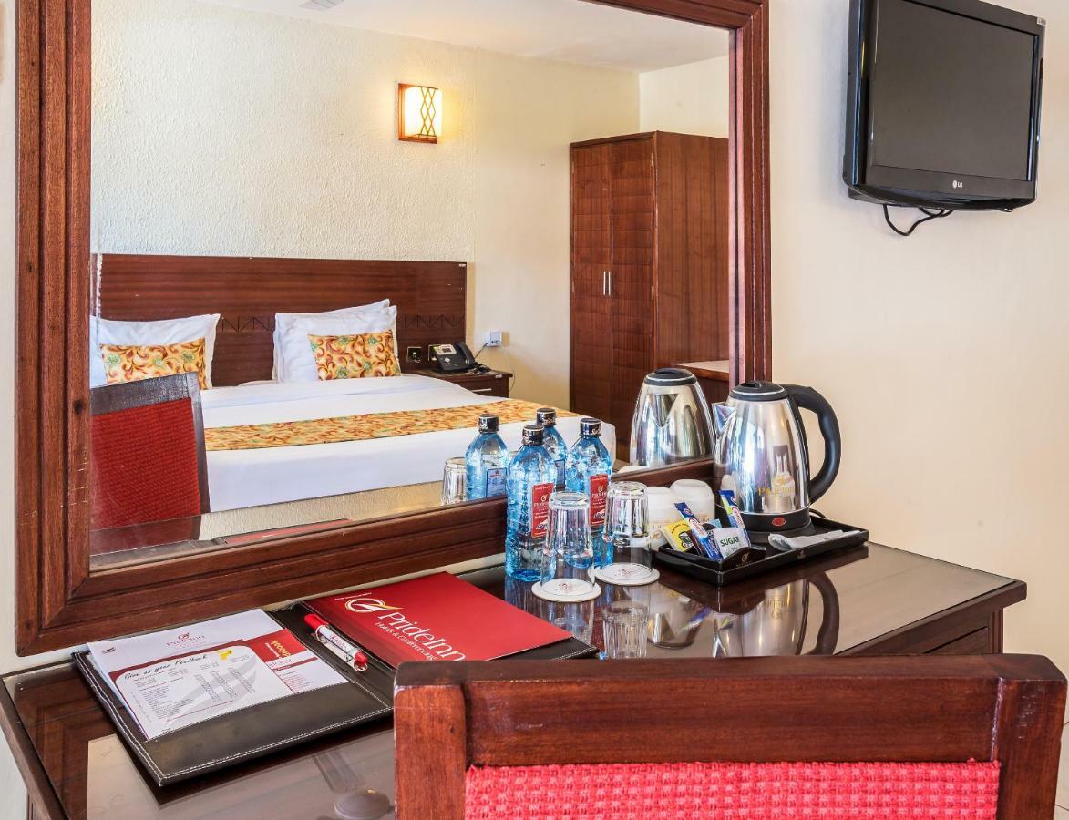 Prideinn Hotel Raphta Nairobi Buitenkant foto